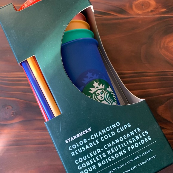 Starbucks color changing cups - Picture 1 of 2